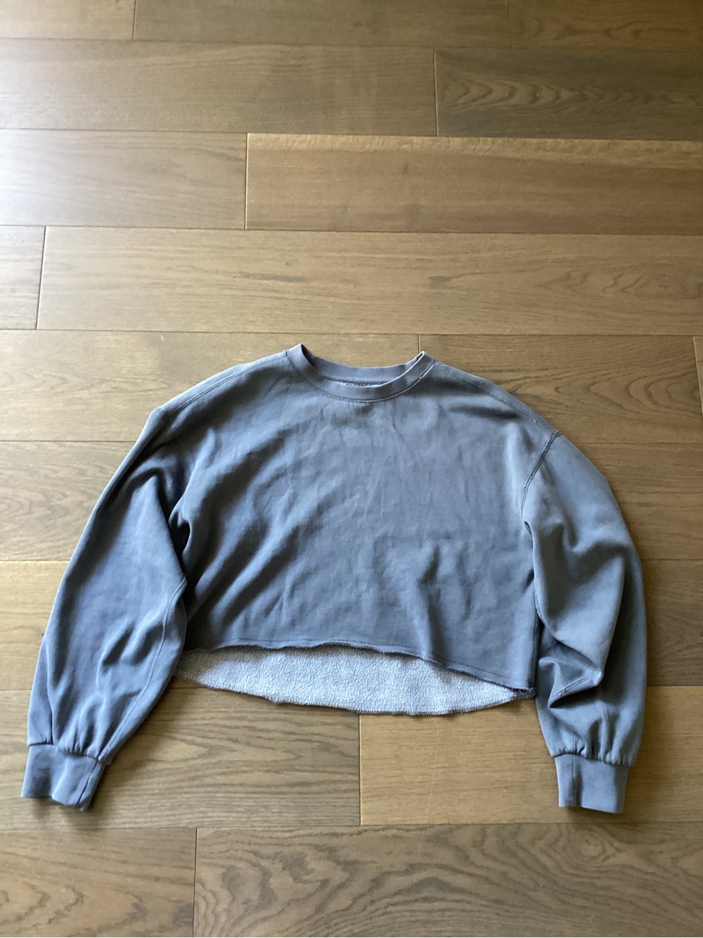 Harlow Cropped Crewneck Sweatshirt - Gray